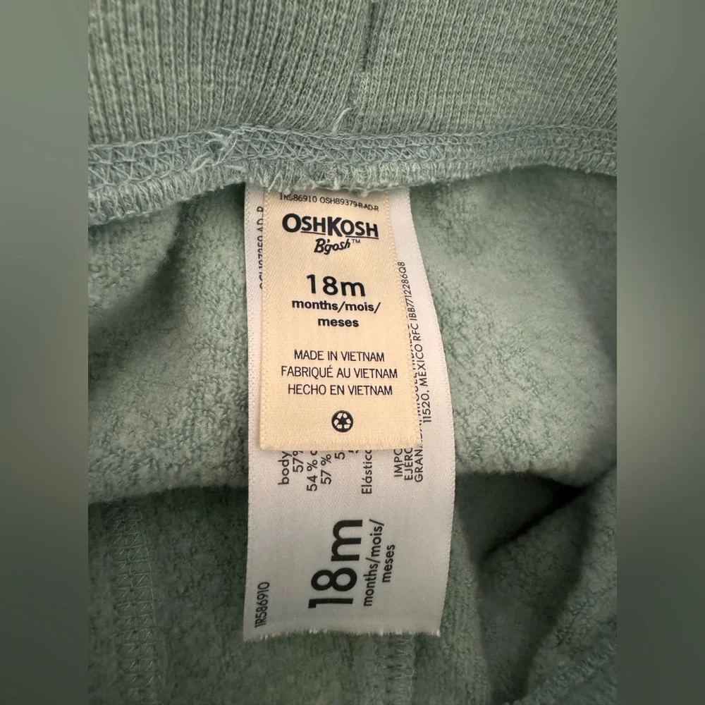 Oshkosh Sweatsuit